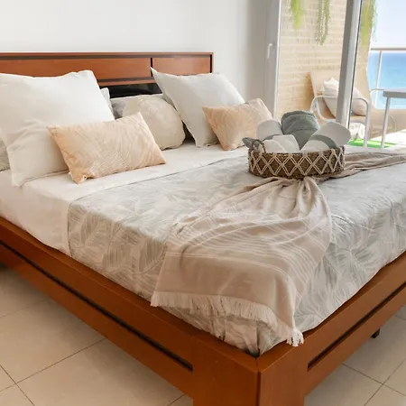 Atico En Primera Linea De Playa Con Garaje Apartment *